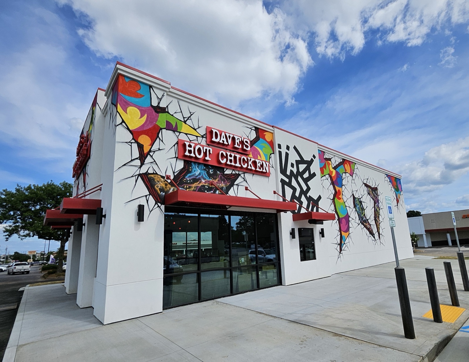Dave's Hot Chicken signage, Greenville, SC