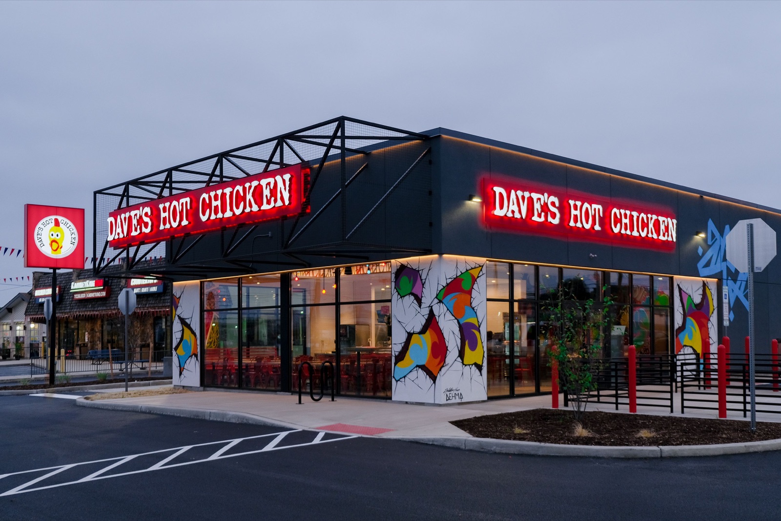 Dave's Hot Chicken signage, York, PA