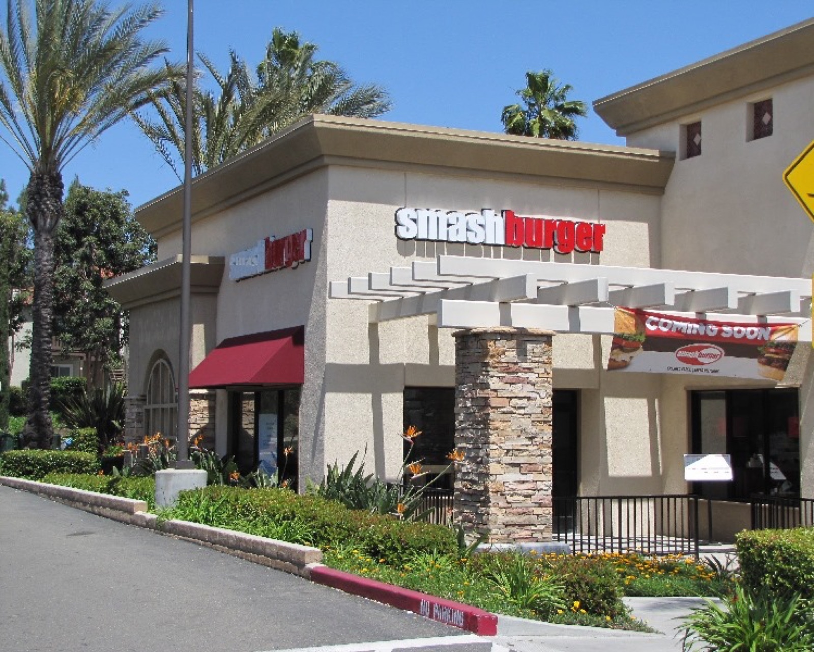 Smashburger signage, San Marcos, CA