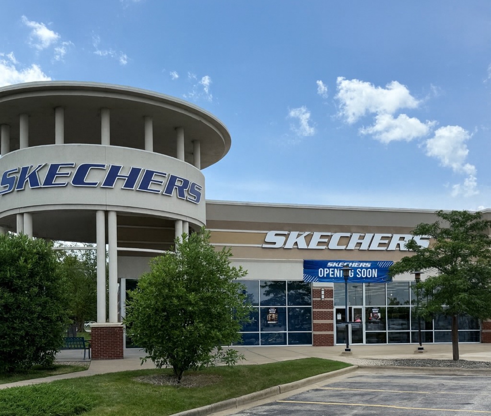 Skechers Waterford Park North signage, Clarksville, IN