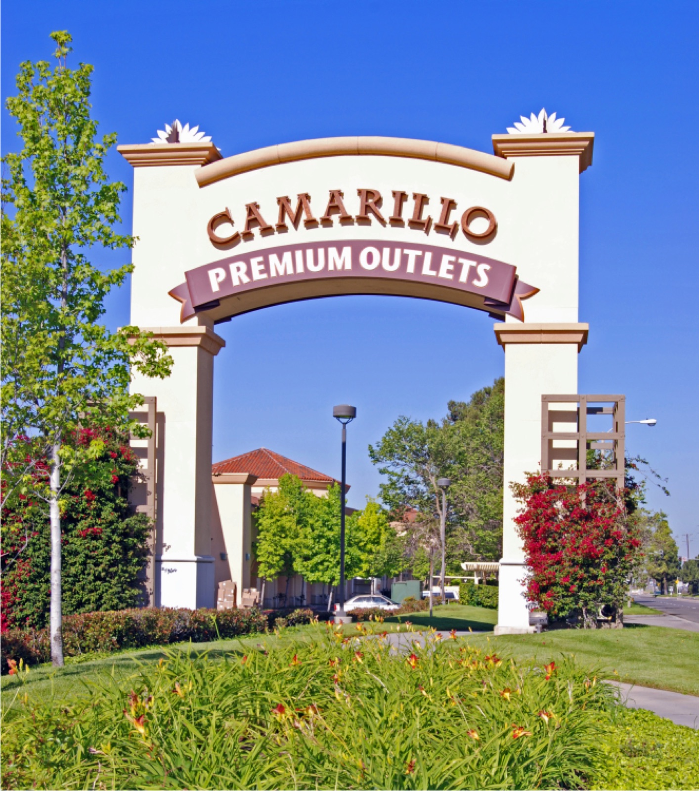 Camrillo Outlets signage, Camarillo, CA