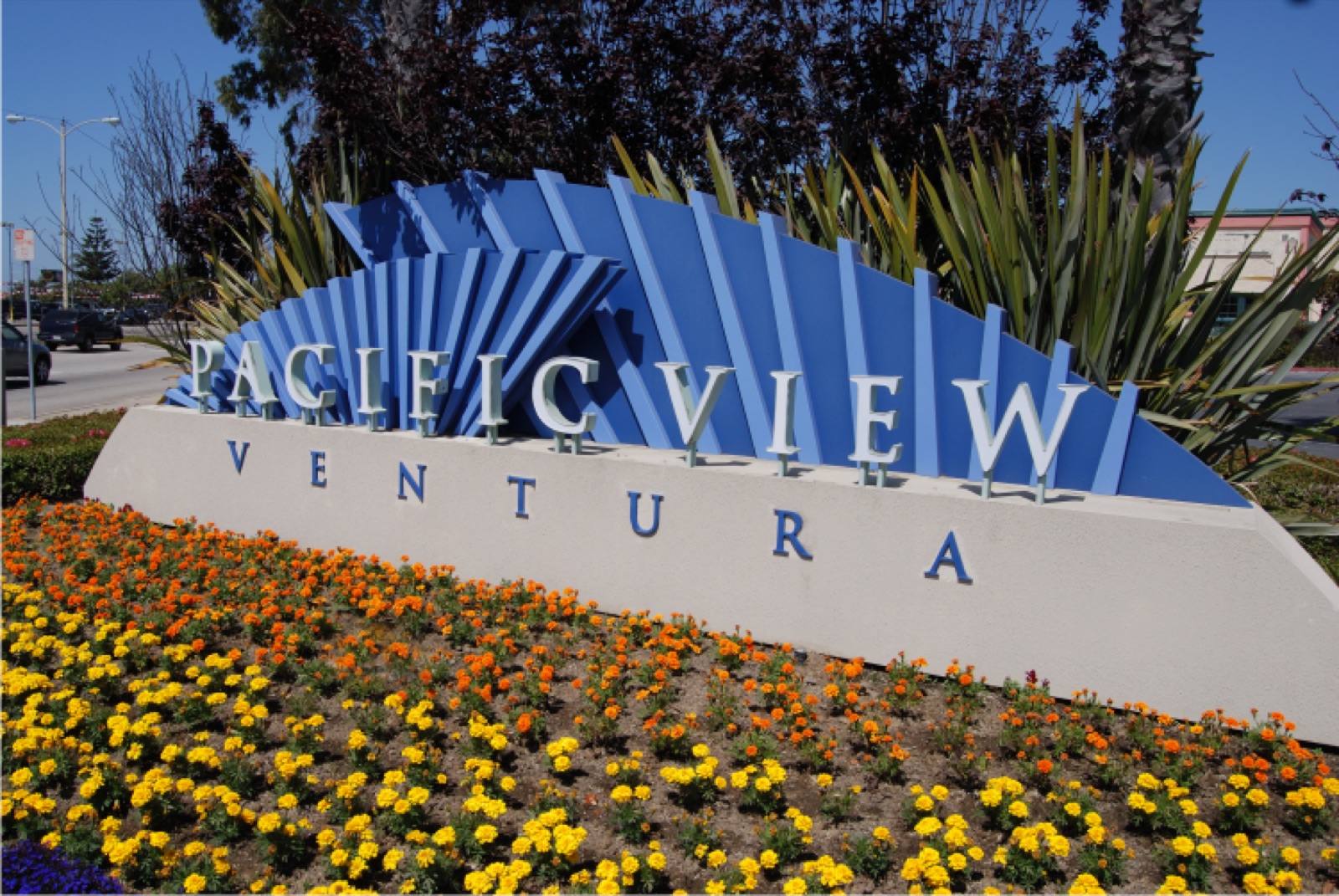 Pacific View Mall signage, Ventura, CA